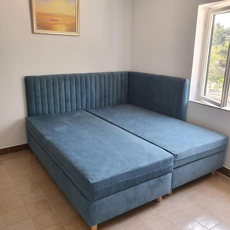 Apartments By The Sea Bol, Brac - 13413 Quarto foto